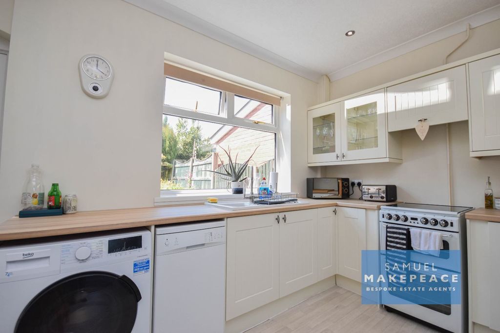 Property photo 3 of 14 Gallery