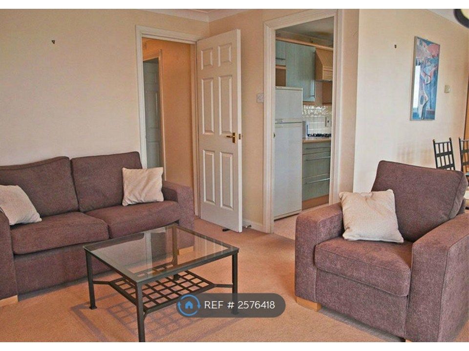 Property photo 3 of 20 Comfortable Sitting Area
