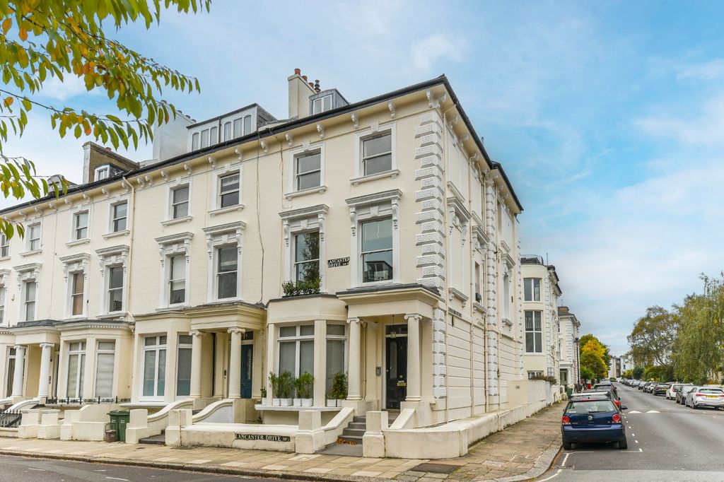 Property photo 3 of 21