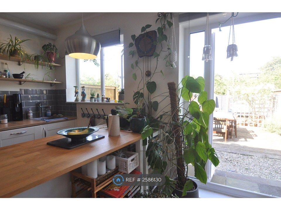 Property photo 3 of 12 The Kitchen