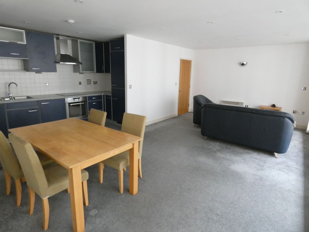 Property photo 1 of 27