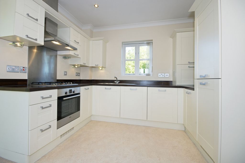 Property photo 3 of 9 Image (108)