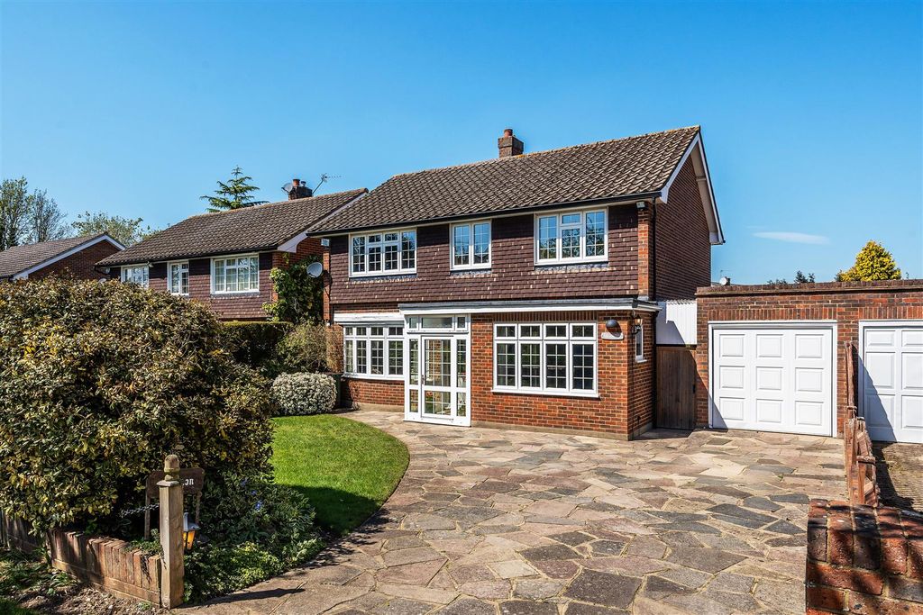 Property photo 1 of 30 Trianon-9.Jpg