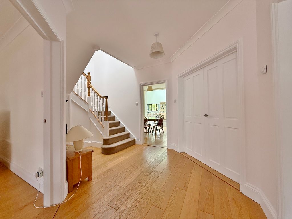 Additional image 8 of 5 bed detached house for saleStation Road, Drayton, Portsmouth PO6