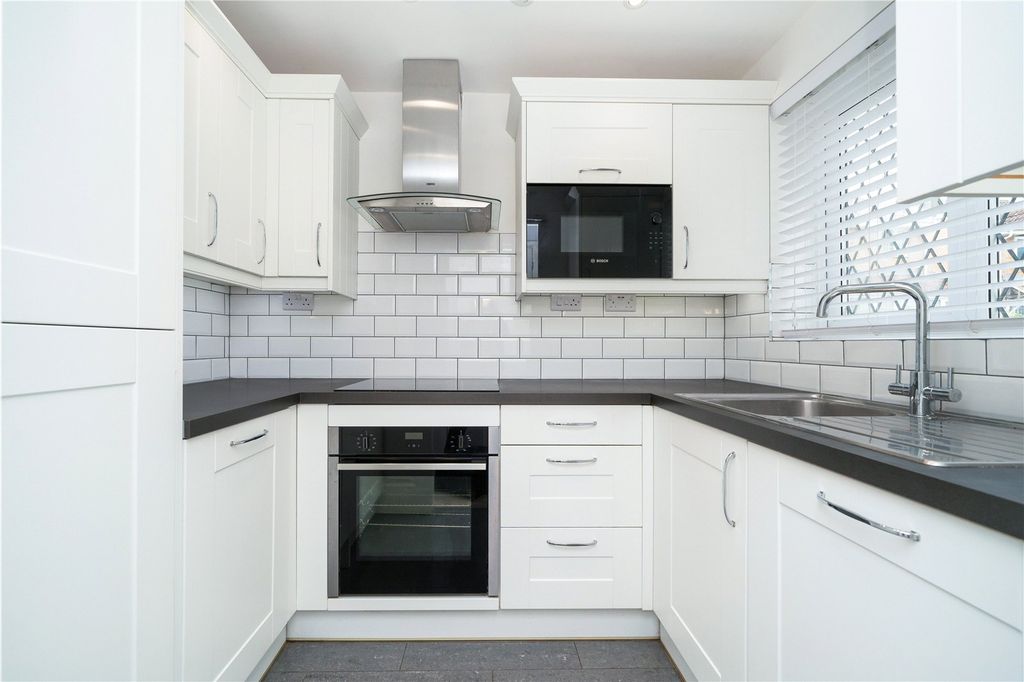 Property photo 2 of 13 Picture No. 03