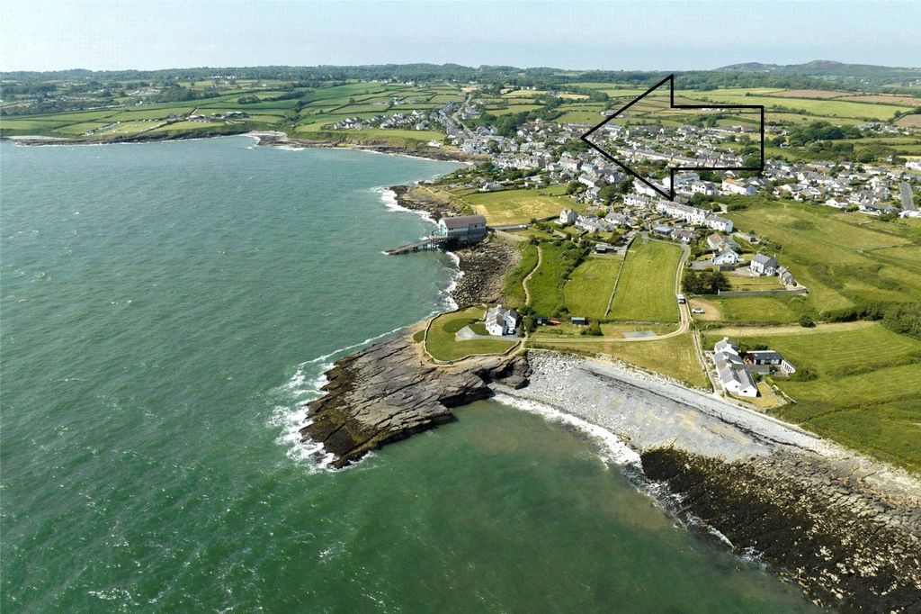 Property photo 2 of 40 Picture No. 31