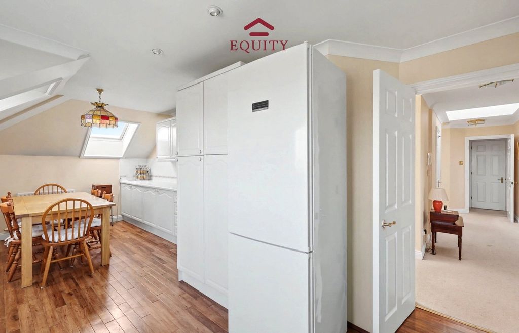 Additional image 11 of 3 bed flat for saleCulloden Road, Enfield EN2