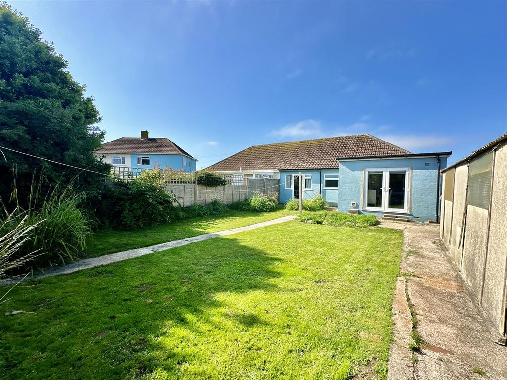 Property photo 3 of 25 Rear__Garden.Jpg