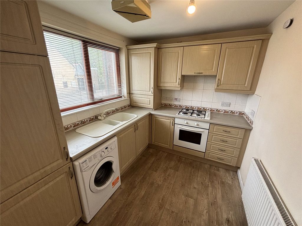 Property photo 3 of 9 Picture No. 04