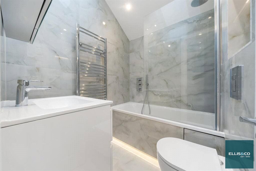 Property photo 3 of 11 Picture No. 19