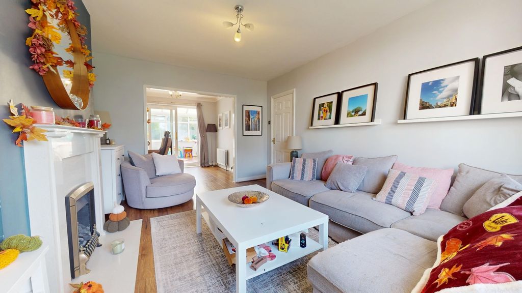 Property photo 1 of 25 5502812