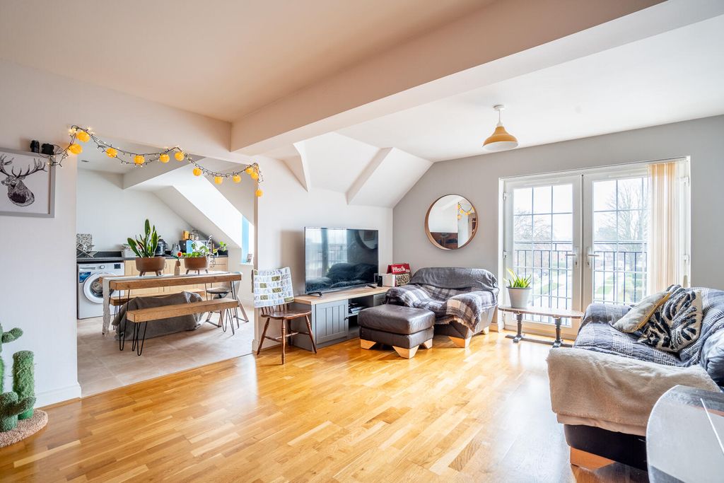 Property photo 2 of 15 Living Room