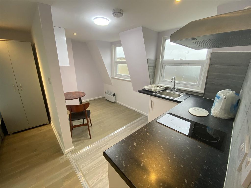 Property photo 2 of 5 Img_1669.Jpg