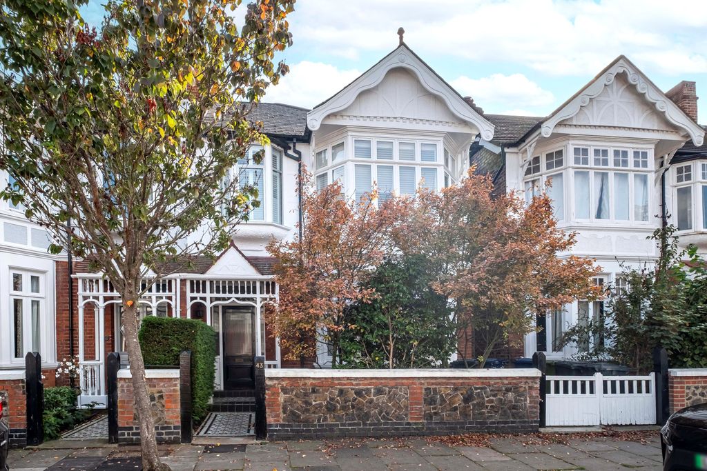 Property photo 1 of 15