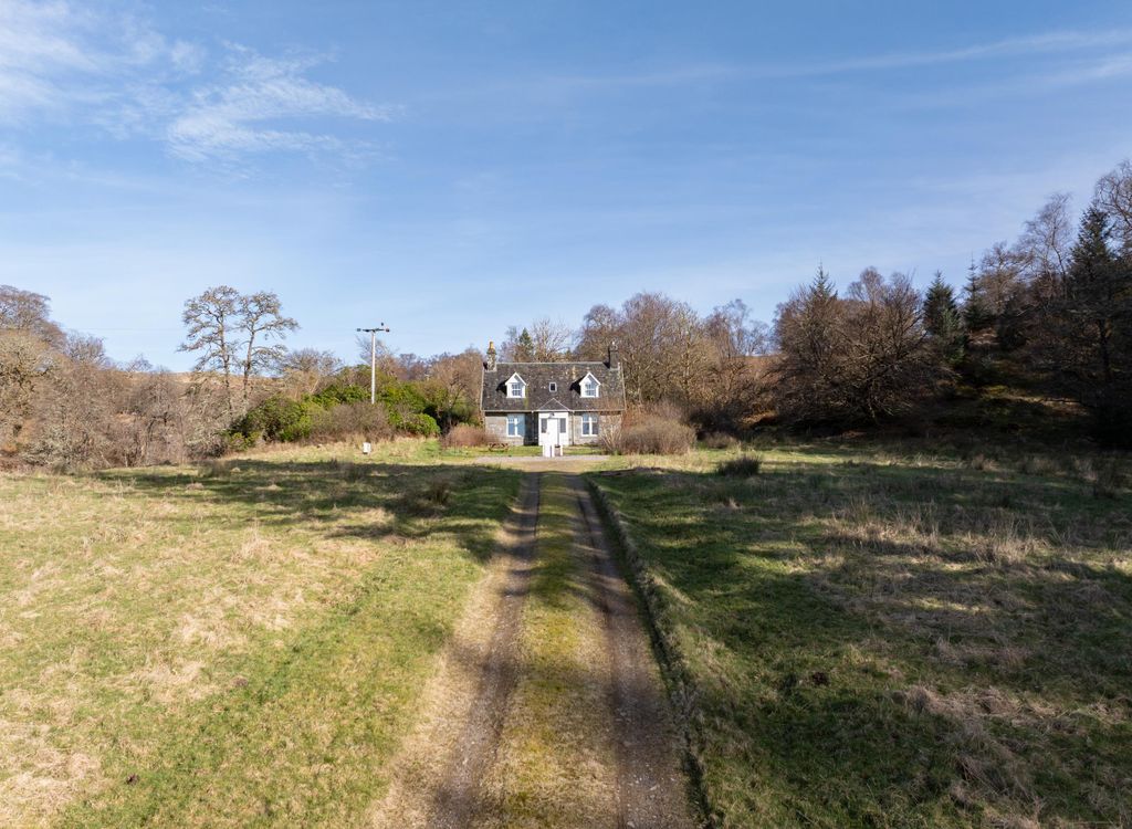 Property photo 1 of 19 Image