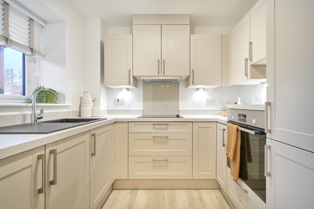 Property photo 2 of 7 Typical Kitchen