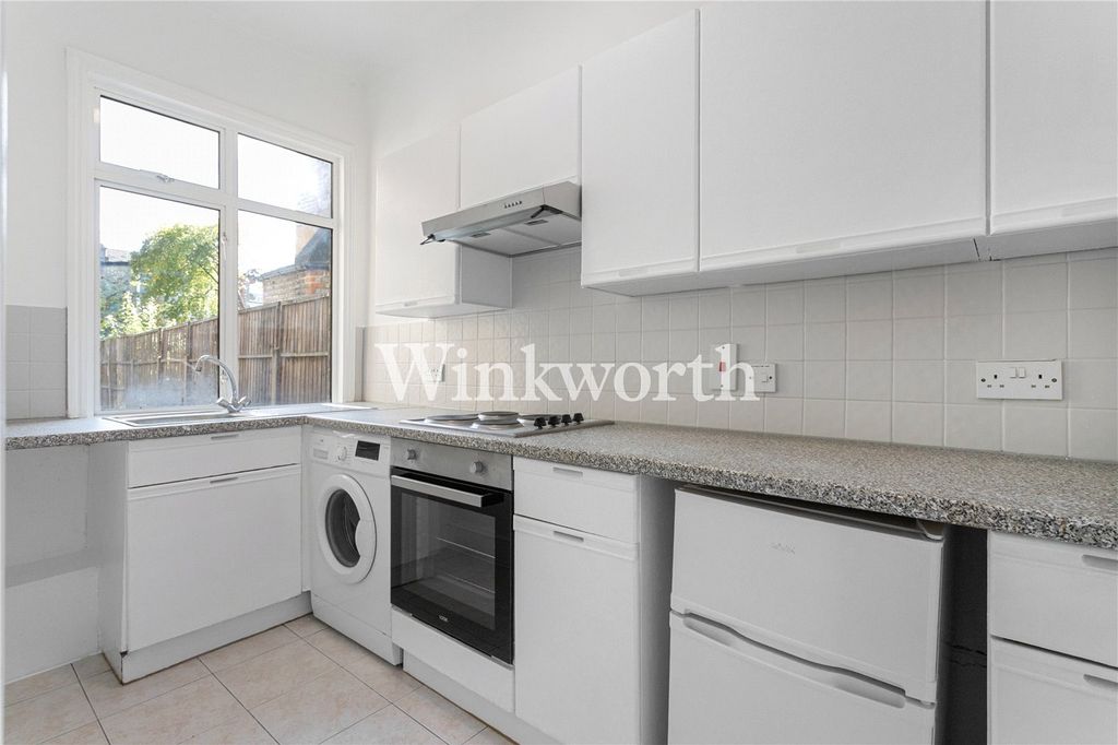 Property photo 3 of 9 Picture No. 04