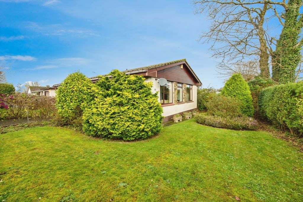 Property photo 2 of 16 Photo