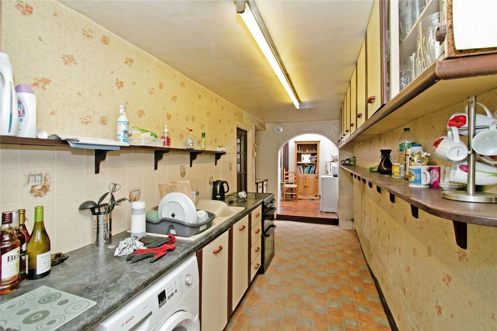 Property photo 3 of 15 Picture No. 13