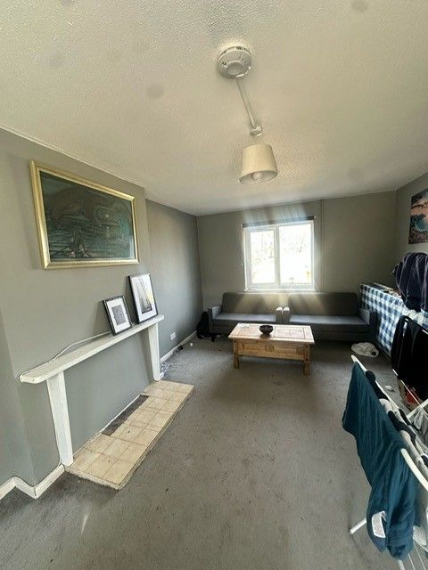 Property photo 2 of 10 Living Room