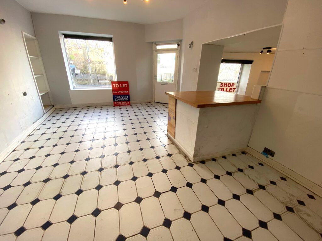 Property photo 2 of 3