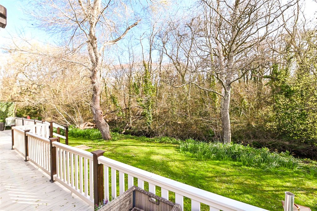 Property photo 2 of 15 Picture No. 03