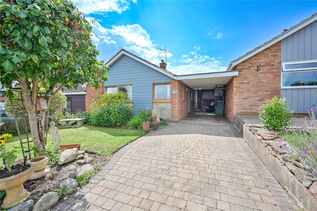 Property photo 1 of 16 Picture No. 08
