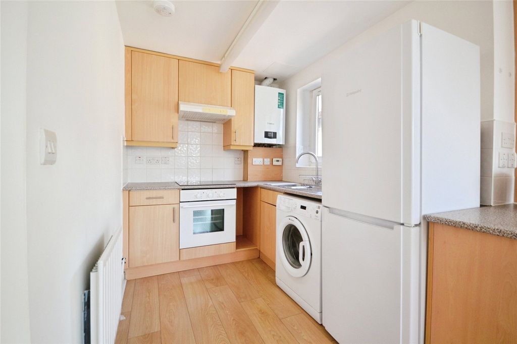 Property photo 3 of 10 Picture No. 23