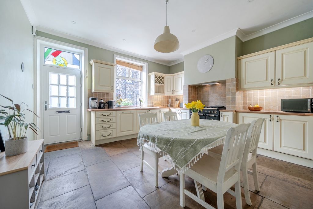 Property photo 2 of 20 Kitchen Dining Room