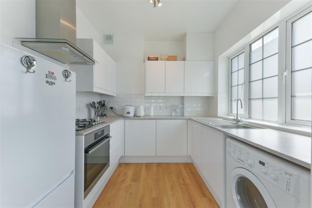 Property photo 1 of 12 Cannon Hill Lane, -10.Jpg