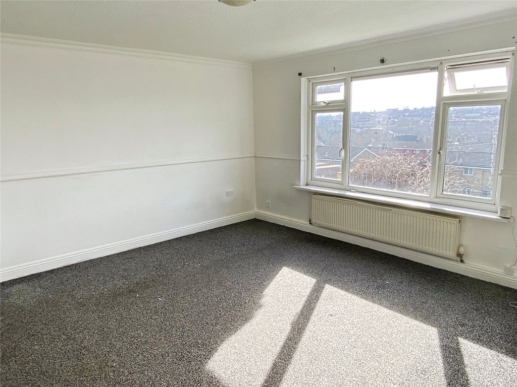 Property photo 2 of 6 Picture No. 06