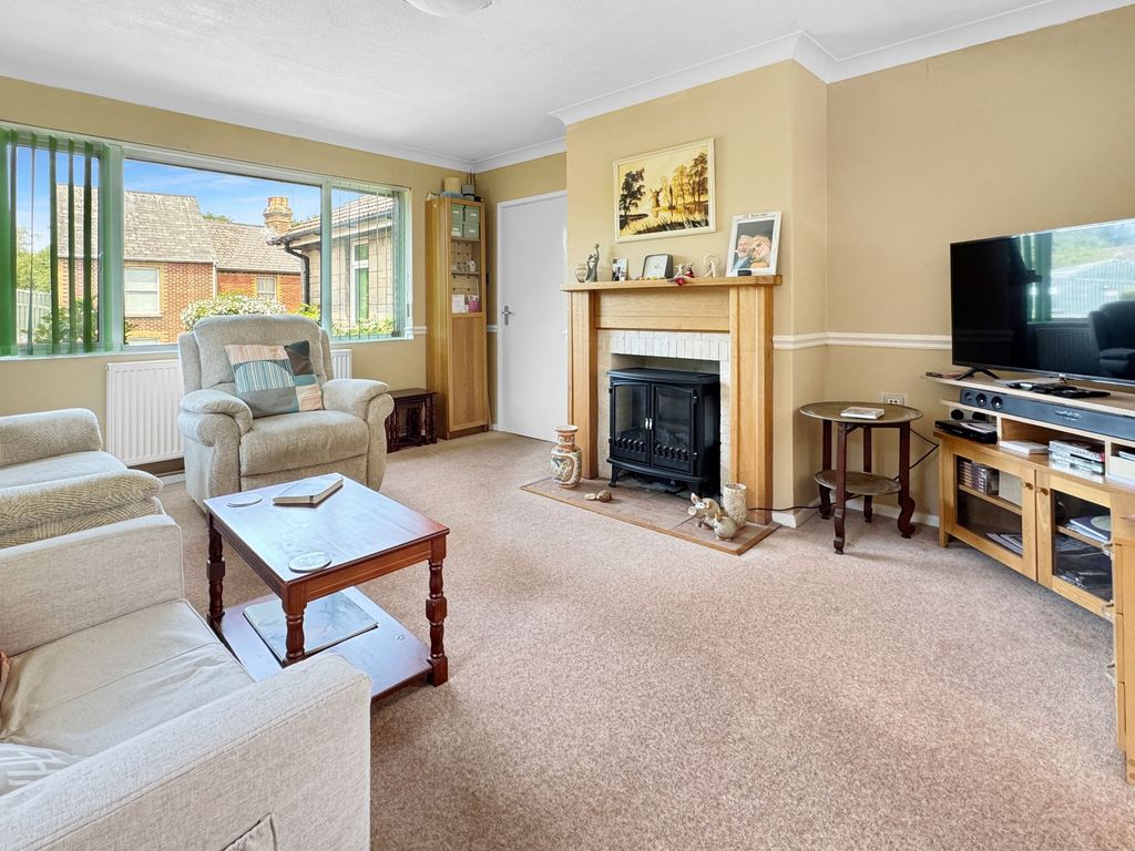 Property photo 3 of 21