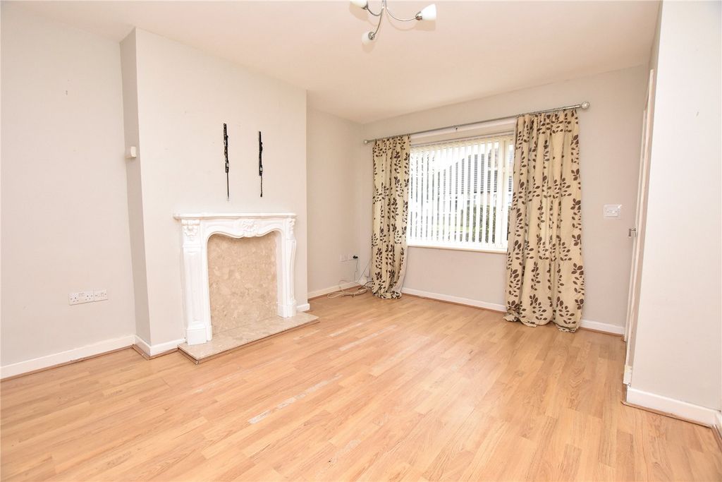 Property photo 3 of 17 Picture No. 26