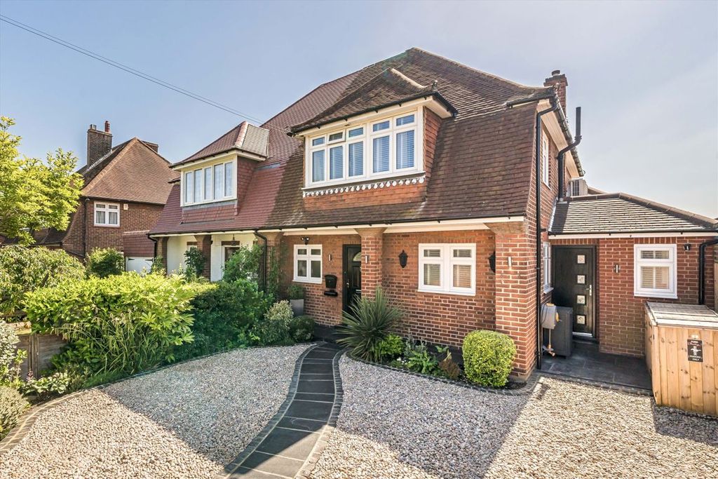 Property photo 1 of 10