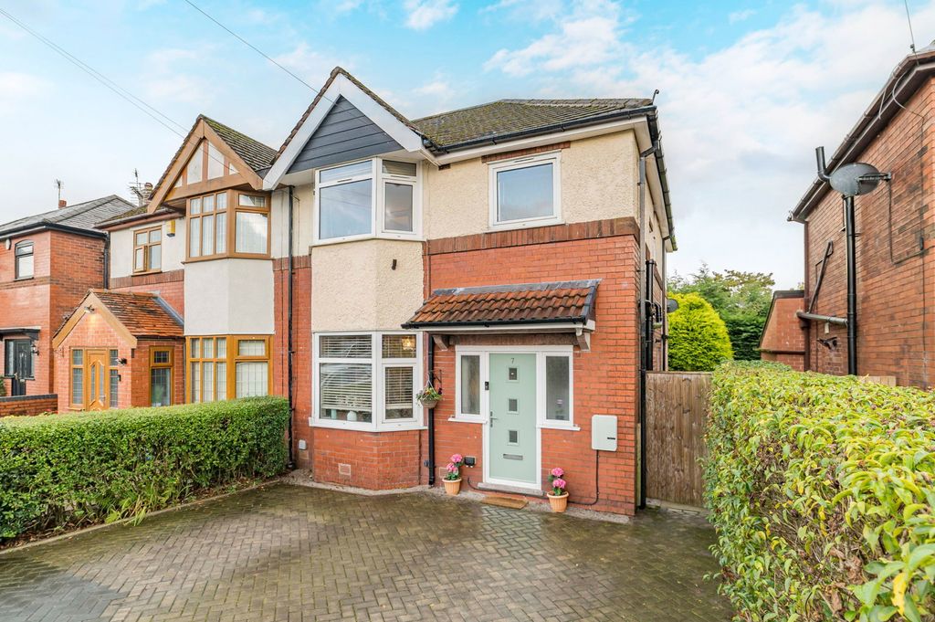 Property photo 1 of 31