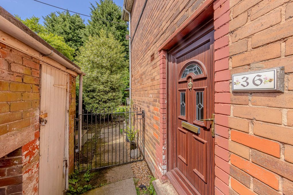Property photo 2 of 15