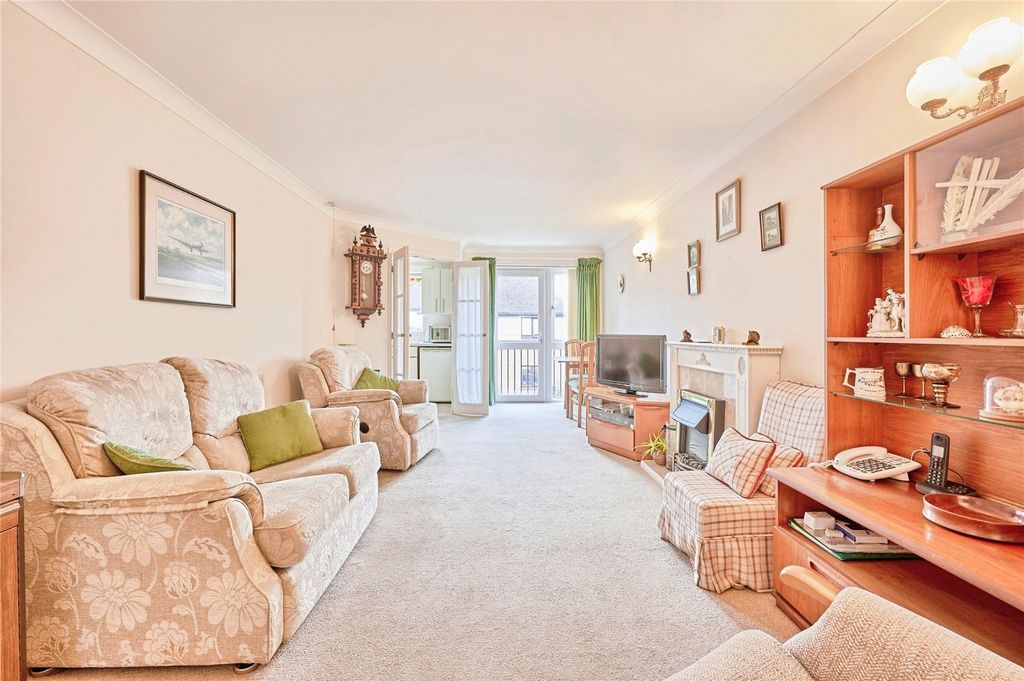 Property photo 2 of 10 Living Room