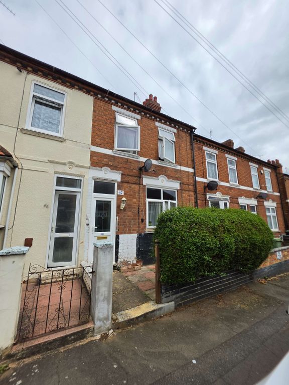 Property photo 1 of 41 2 Bed Terraced House To Rent Gordon Road, Wellingborough Nn8