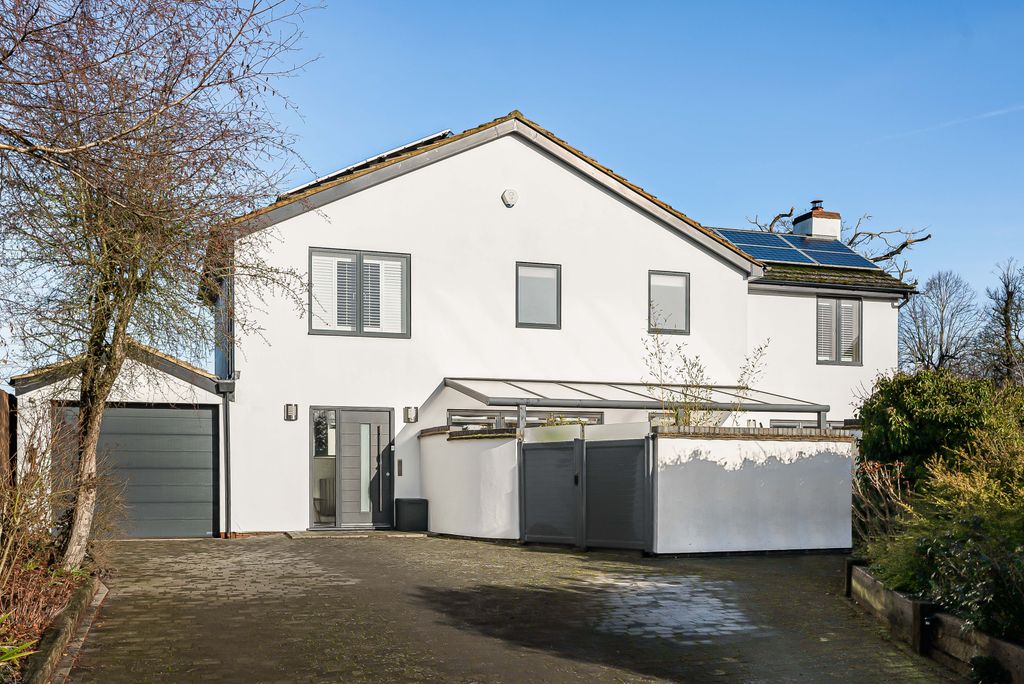 Property photo 1 of 32 Front