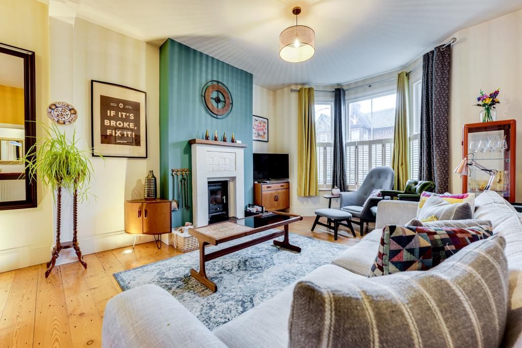 Property photo 2 of 57 71 Broadway, Kettering-5.Jpg