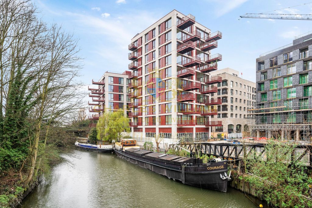 Property photo 3 of 13