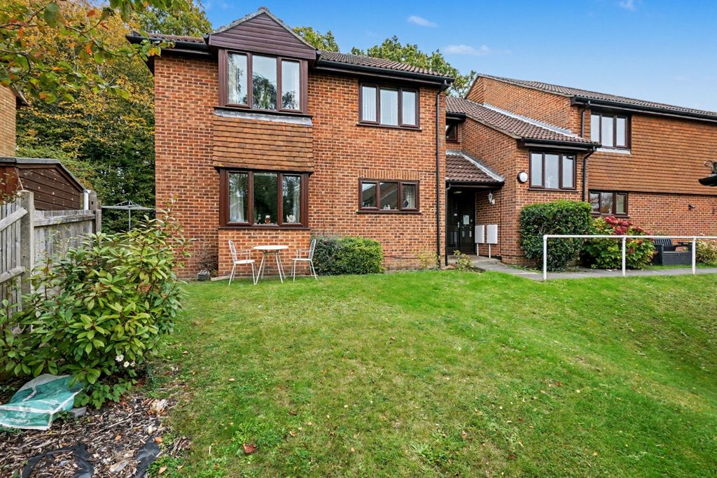 Property photo 1 of 11 4524310