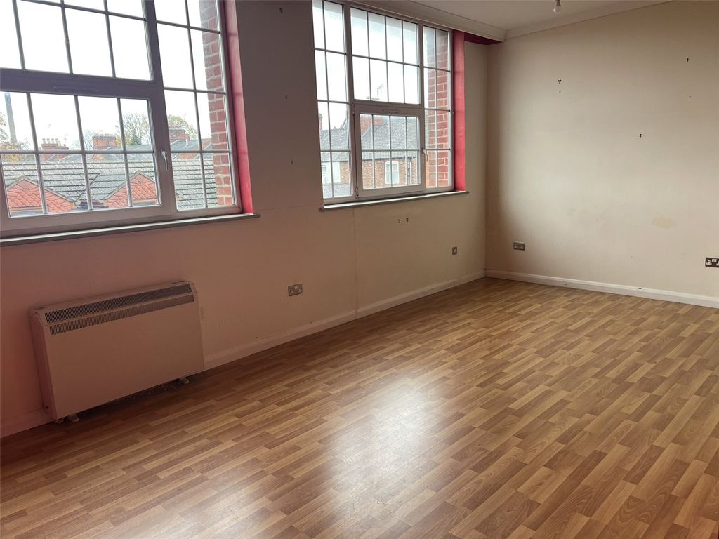 Property photo 2 of 9 Picture No. 03