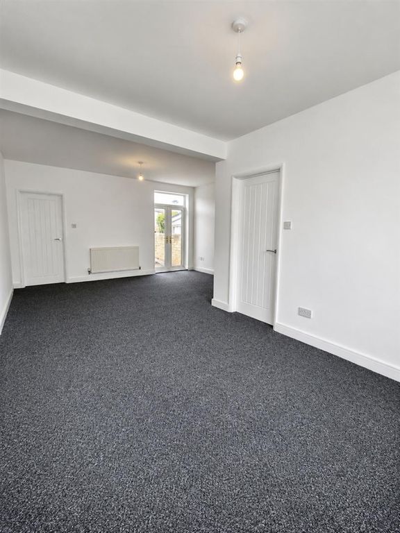 Property photo 3 of 21 Alfred Street (9).Jpeg