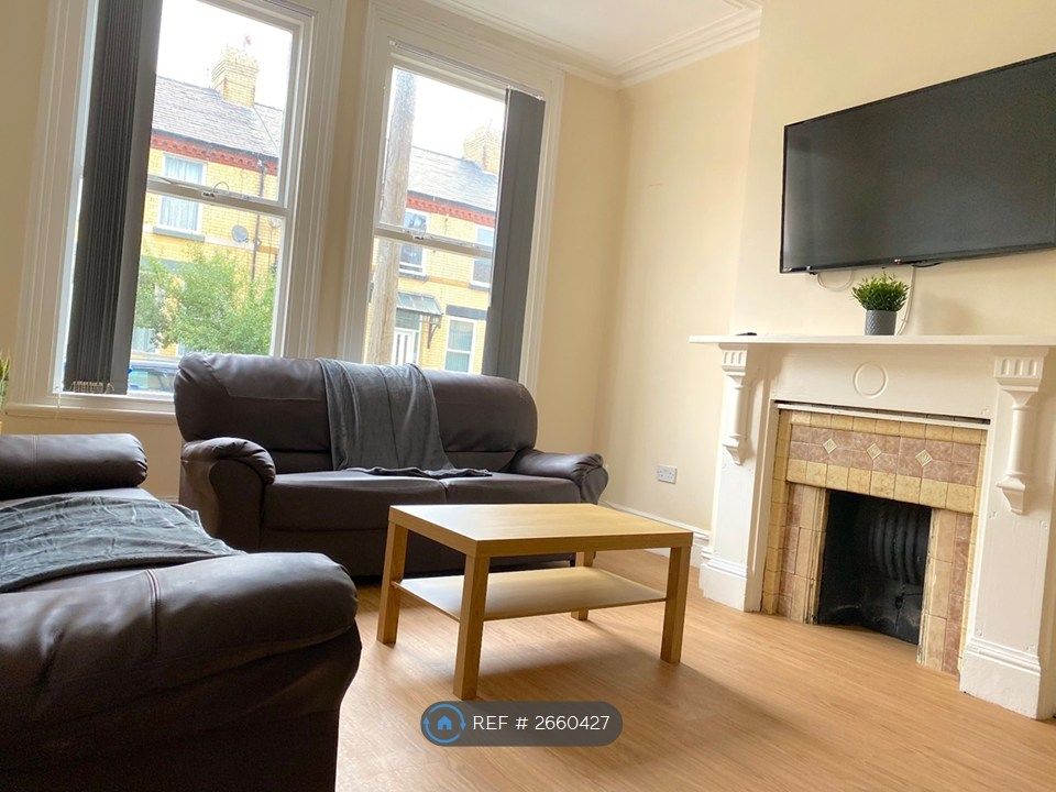 Property photo 3 of 4