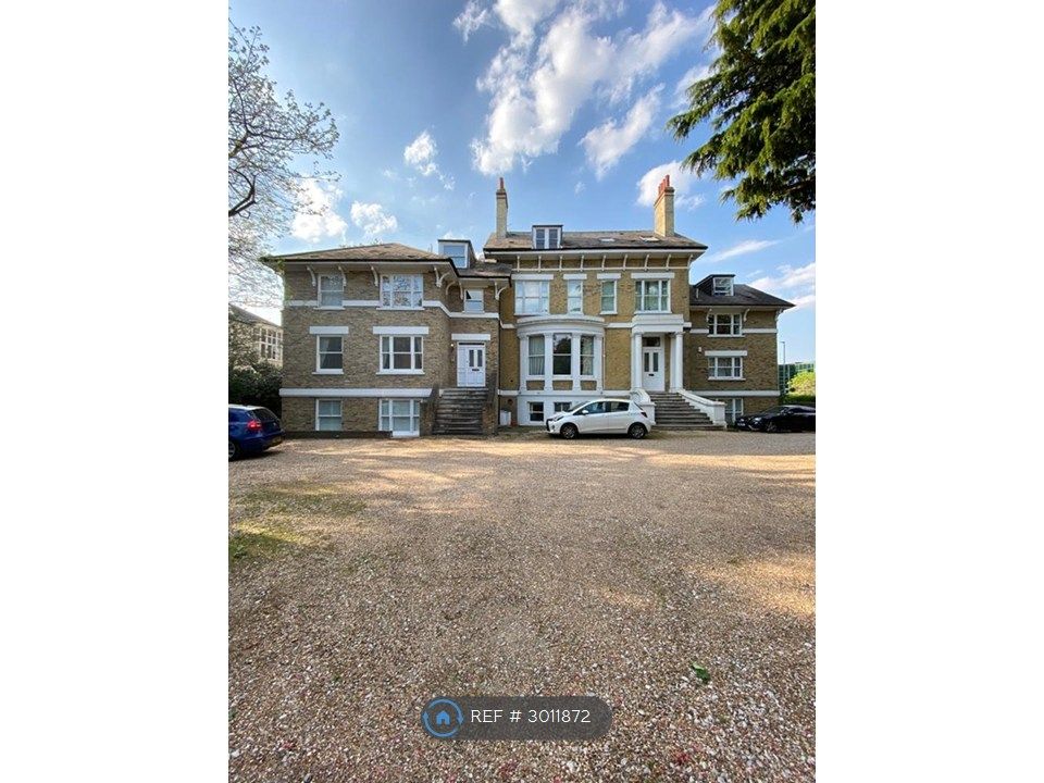 Property photo 1 of 18 11 Langton Court