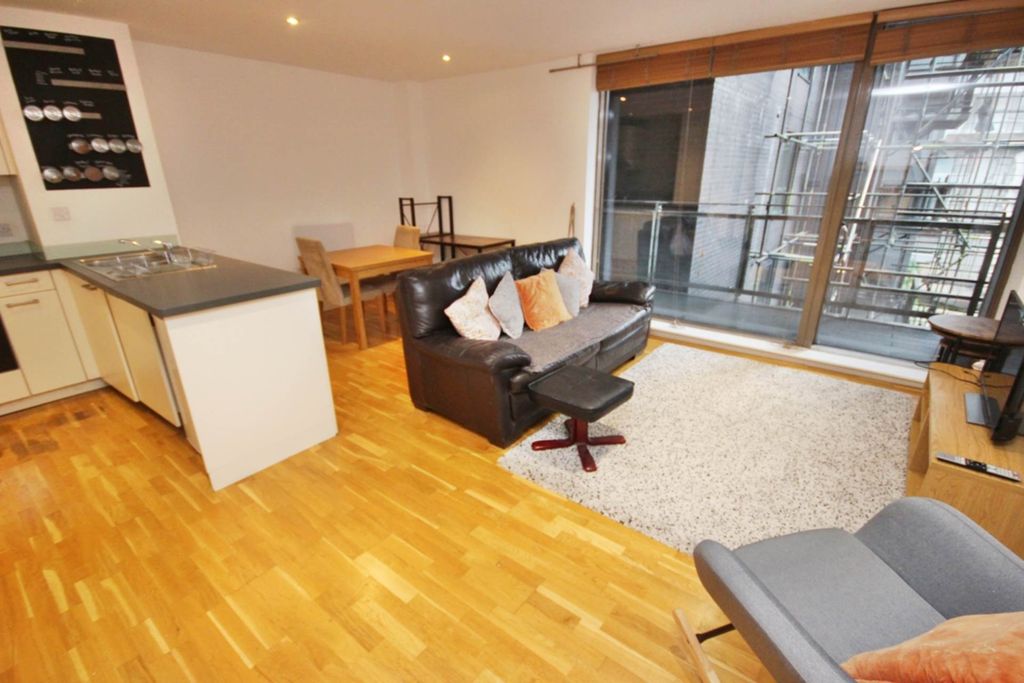 Property photo 3 of 8