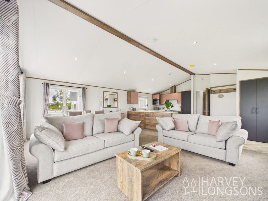 Property photo 2 of 21 Willerby Boston Open Plan Living Area With Sofas And Kitchen