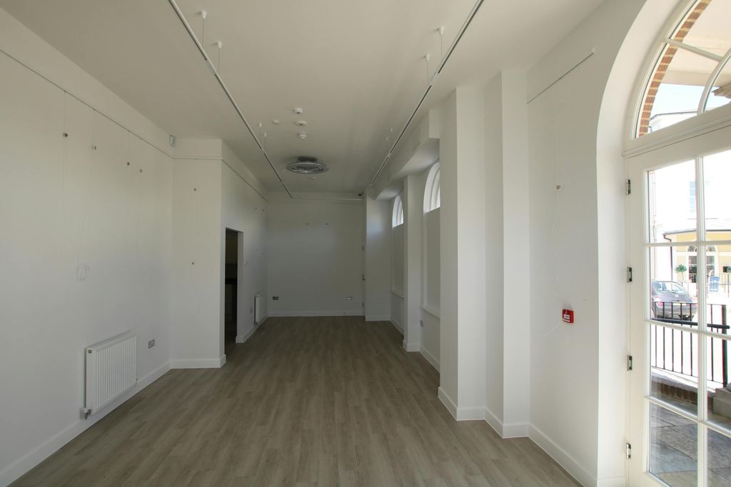 Property photo 3 of 5 Img_4674.Jpg