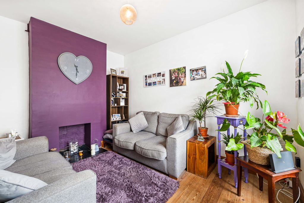 Property photo 2 of 19 Image21.Jpg